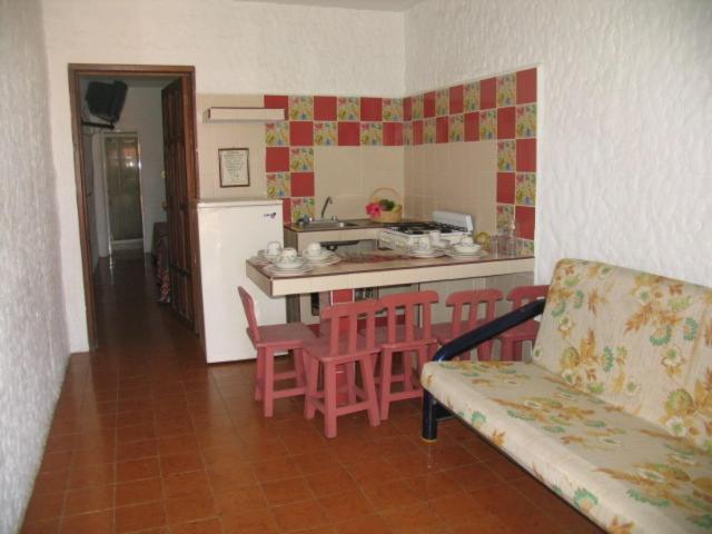 Hotel Y Suites Bugambilias Rincon de Guayabitos Room photo